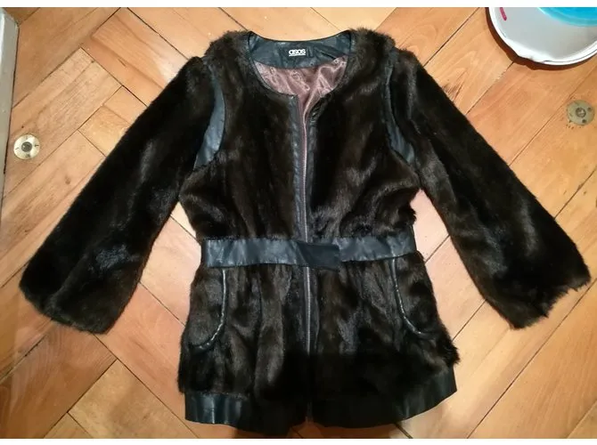 Asos Abrigos, Ropa de calle Chocolate 