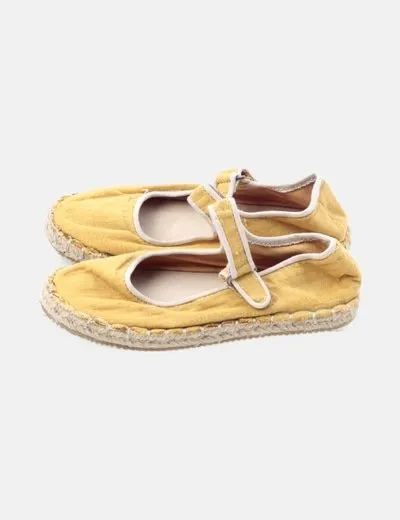 Flat mustard Zara espadrilles.